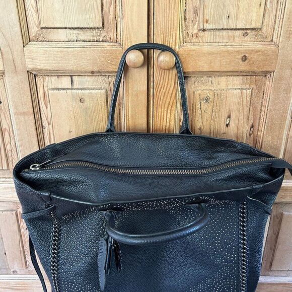 Coach‎ Tatum Studded Tall Tote in Pebbled Leather Black Oversized Metal Chain - Picture 8 of 16